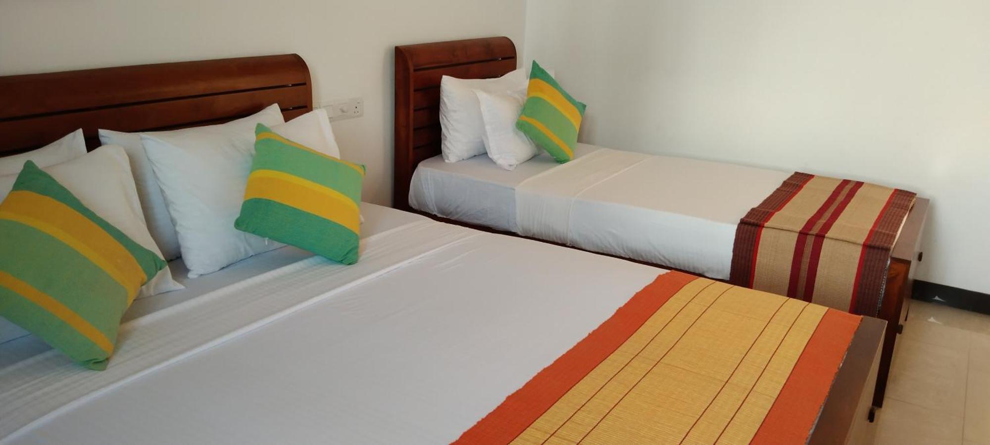 Bed and Breakfast Pick & Go White House Negombo Zewnętrze zdjęcie