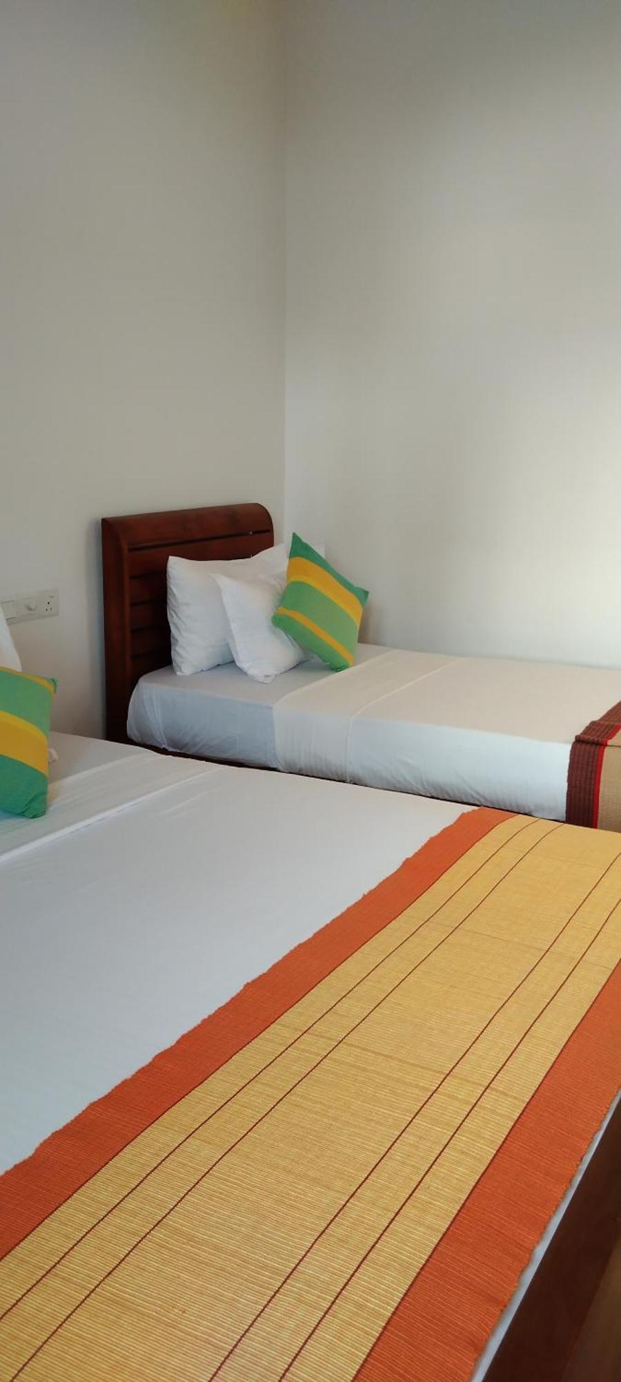 Bed and Breakfast Pick & Go White House Negombo Zewnętrze zdjęcie