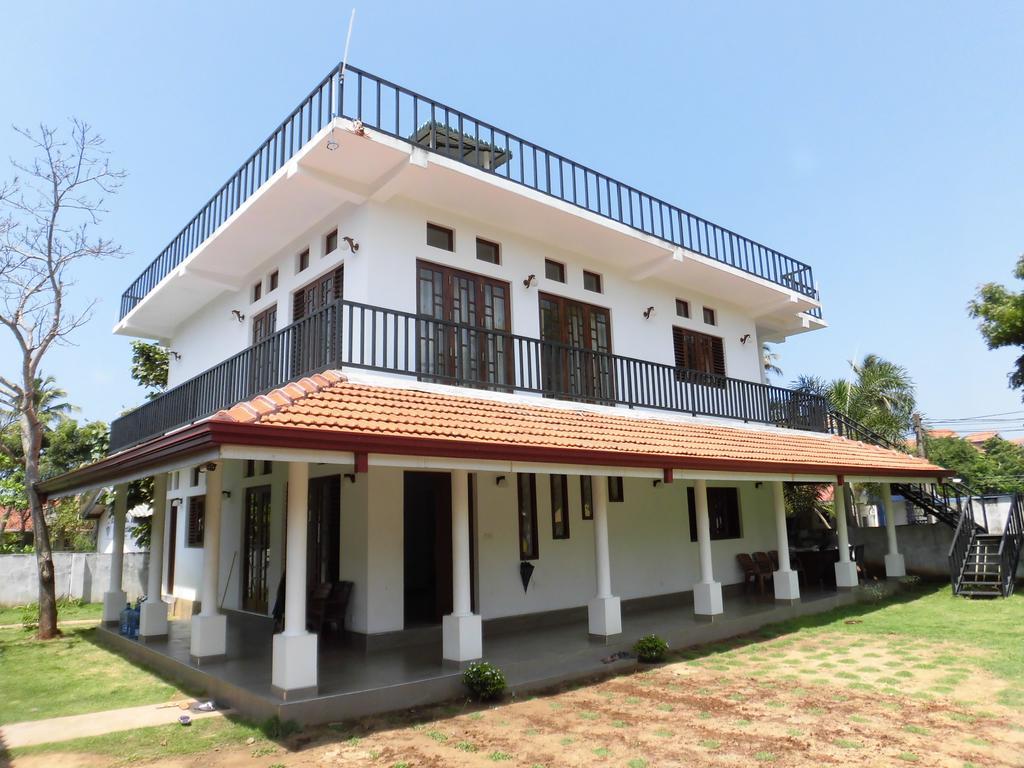 Bed and Breakfast Pick & Go White House Negombo Zewnętrze zdjęcie