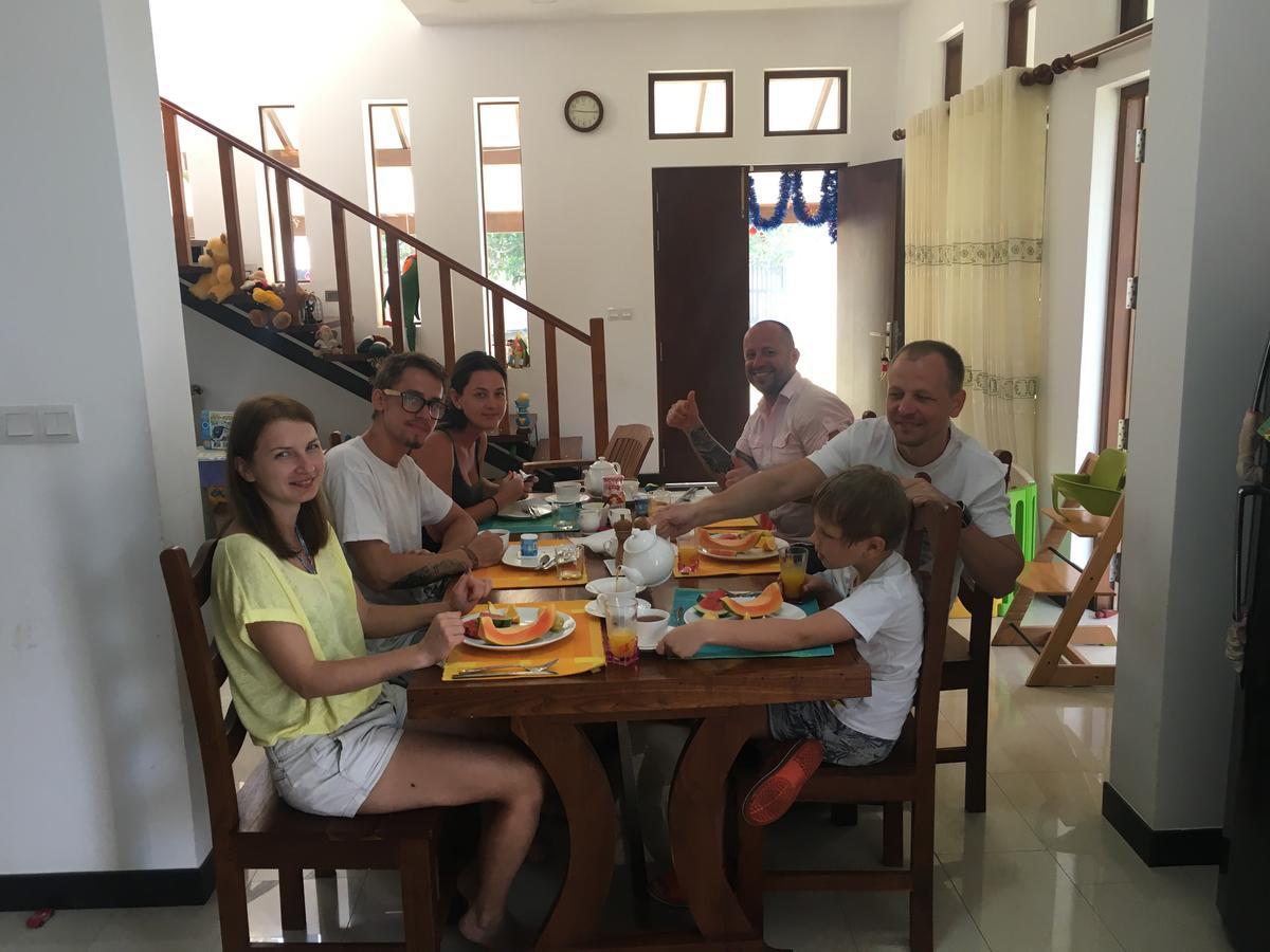 Bed and Breakfast Pick & Go White House Negombo Zewnętrze zdjęcie